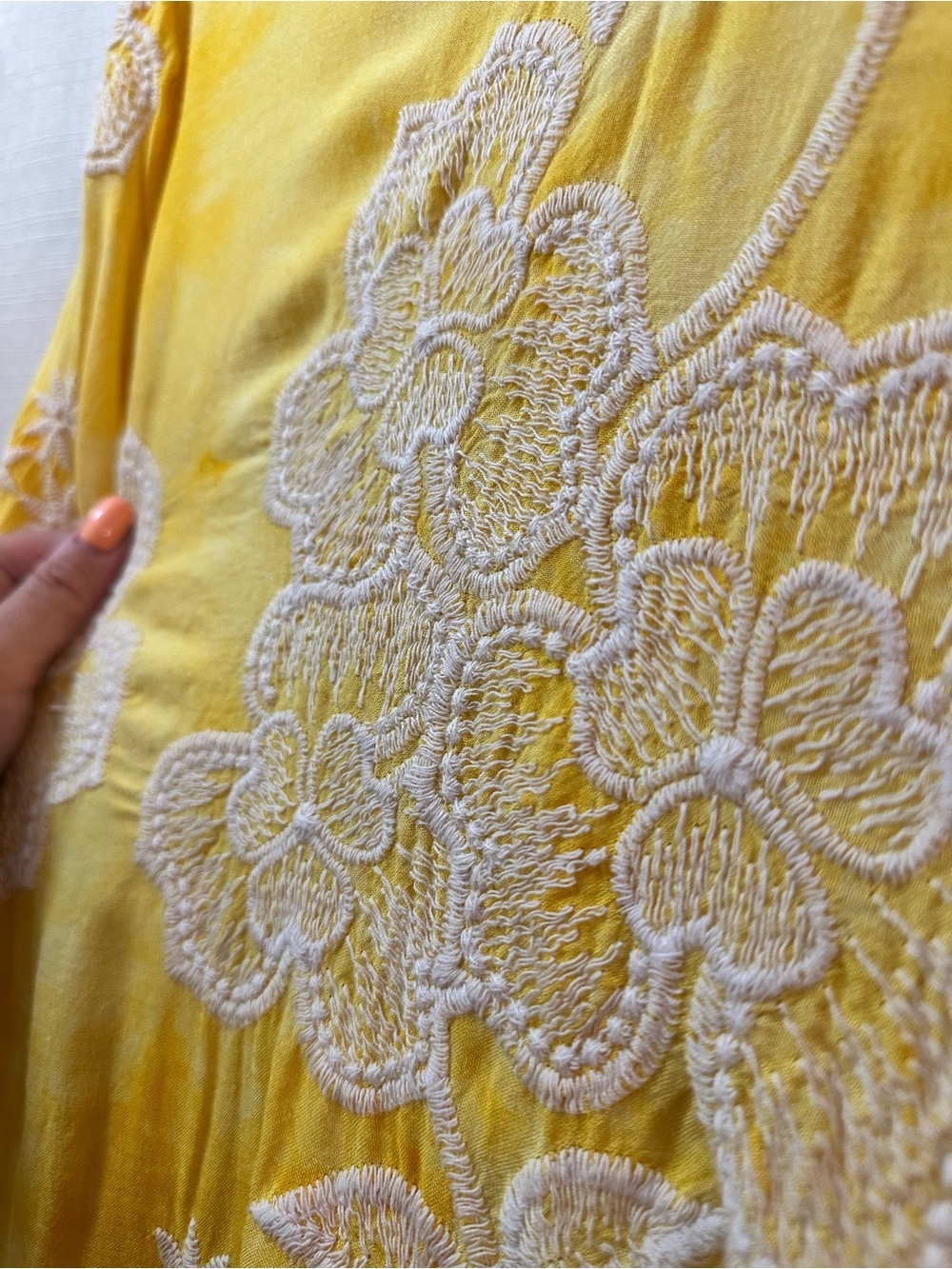 Solitaire Yellow Embroidered Floral Boho Rayon Blouse Cutwork Top Medium - Picture 5 of 9